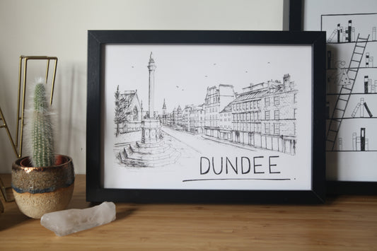 Dundee Skyline Art Print
